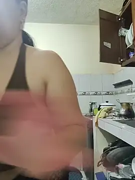 Chat +18 de rosahills ao vivo