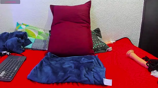Naniis_wish Adlı Modelin Canlı XXX Sohbeti