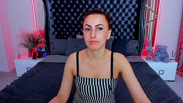 Онлайн чат XXX Rebecca_Diamond