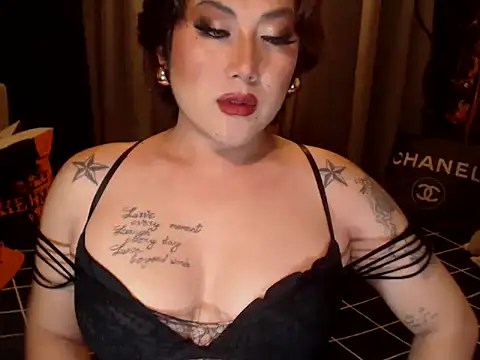 YourMistressAggy 在線直播表演