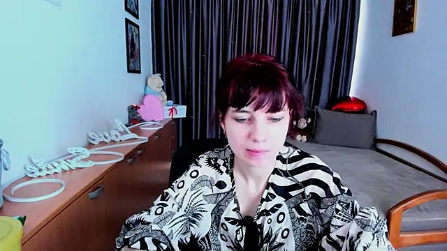 Онлайн чат XXX MiniLysii