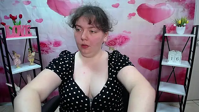 Chat +18 de NeonilaLisova ao vivo
