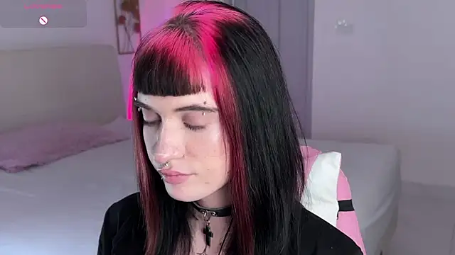 Vailyreb_'s Webcam Show