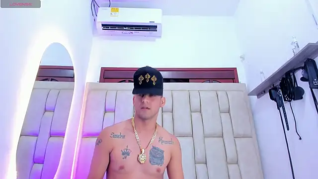 Show de STEVEN_OS na webcam