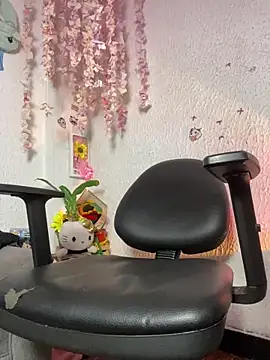 Kuutar Live XXX-Chat