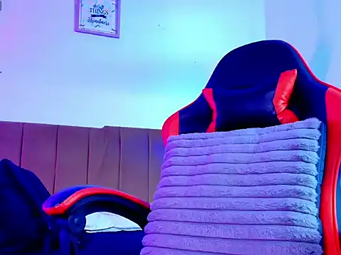 Nikkenyx's Live XXX Chat