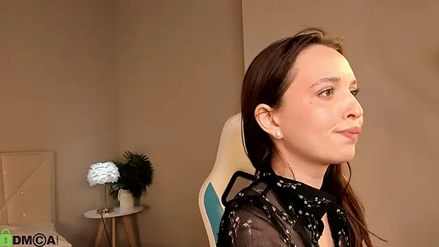 Sofia_Gaze 现场XXX聊天