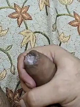 rockkyy9 现场XXX聊天