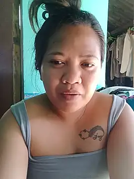 Chat +18 de amariaxxx388 ao vivo