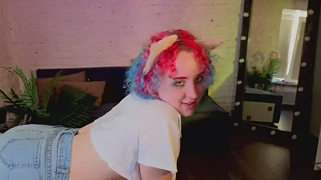 ScarlettSparkss webcam show