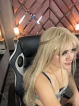 Chat XXX ao vivo de lya_nekko_