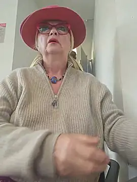 XXX chat uživo modela Hot-Muci