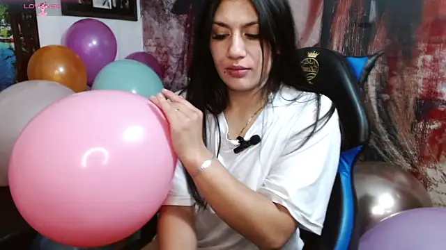 gigi_gilt_ Chat XXX in diretta