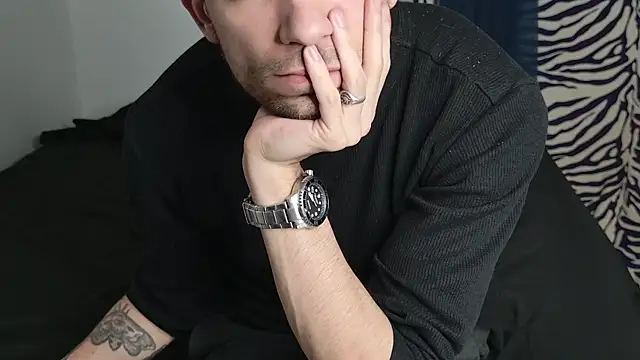 Chat XXX ao vivo de JackDesFeux