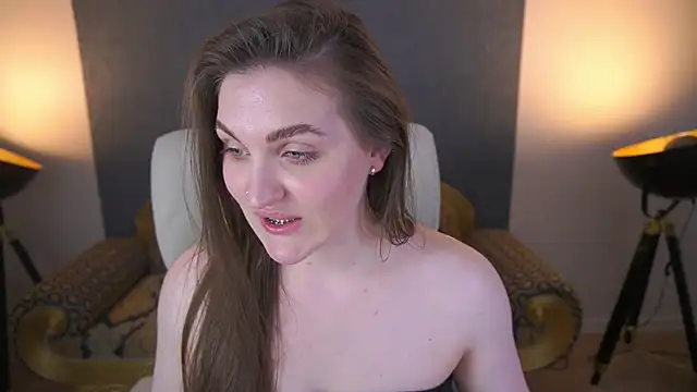 EmmyCharmm's Live XXX Chat