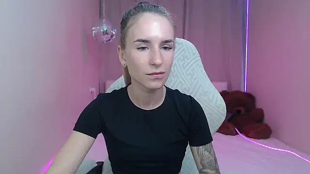 DeboraHorny – Kamerová šou