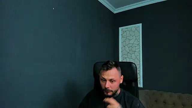 BrianHuntsn Live XXX chat