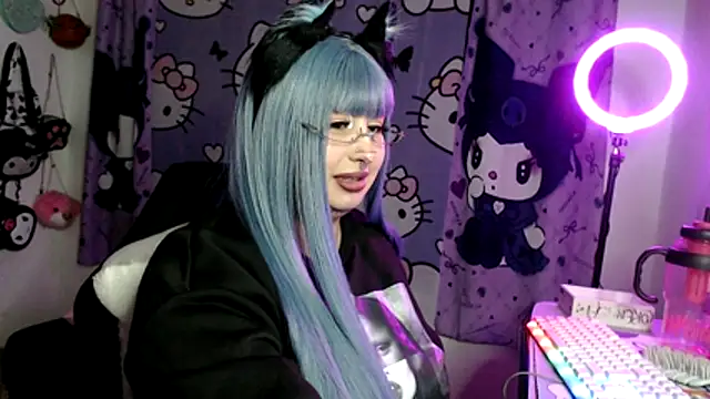 Chatroom XXX en direct de lussyevans24
