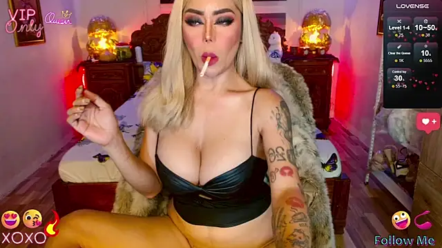 _QueenGoddess_ 在線直播表演