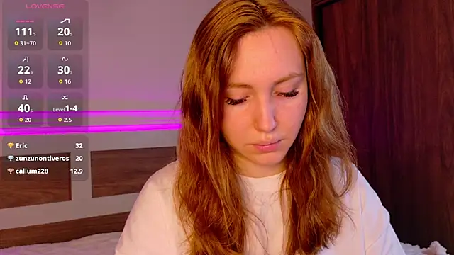 LunaXBaddie 现场XXX聊天