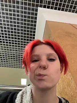 XXX chat uživo modela NinaParri