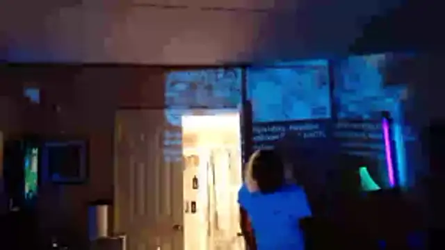 AerobicSleeve Webcam Show