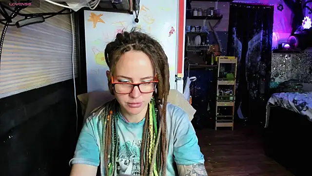 LisaFoxy_yのライブXXXチャット
