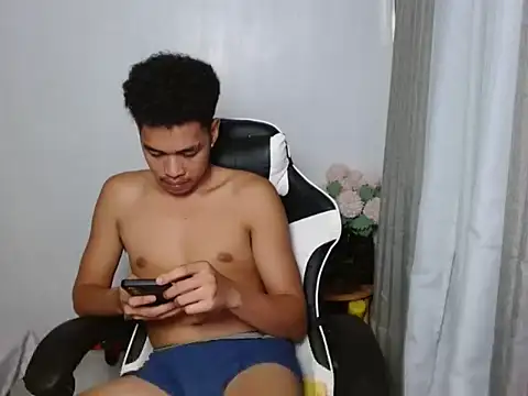 curlyasian_njxx Pertunjukan Webcam