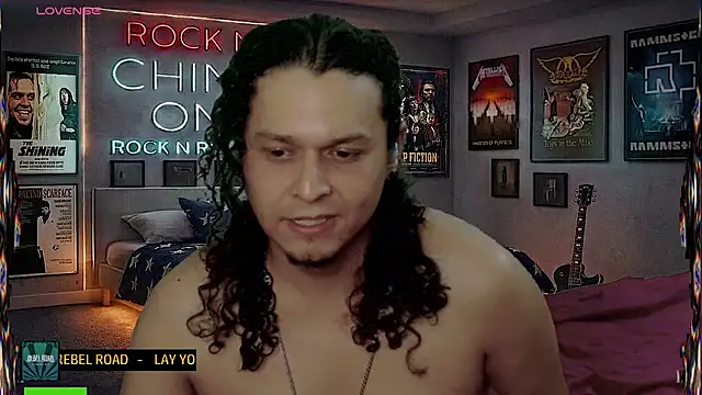 Chat +18 de chino_roz ao vivo