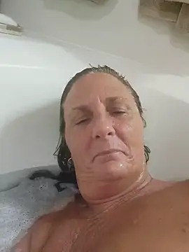 SultrySummer68's Webcam Show