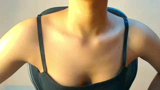 Chandani-Love Chat XXX in diretta