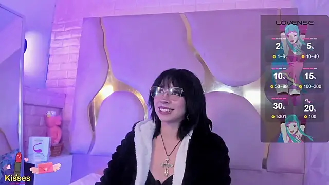NaniiSisy's Webcam Show