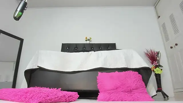 martinaclark's Live XXX Chat