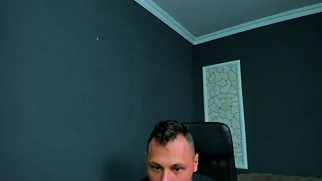 Онлайн чат XXX BrianHunts