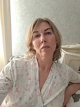 stellahere8 élő XXX-chatje