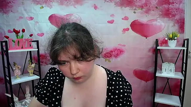 NeonilaLisova Chat XXX in diretta