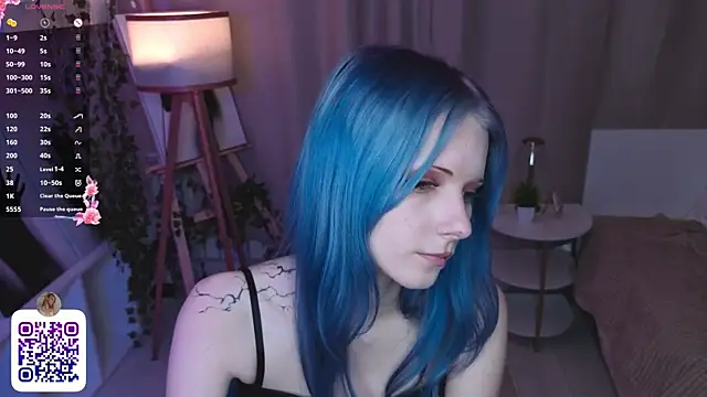 Онлайн чат XXX JuanaSumma