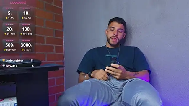 Živý XXX chat Leandro_valenzuela