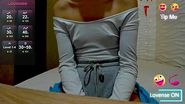Chat +18 de Ivy_Ross ao vivo