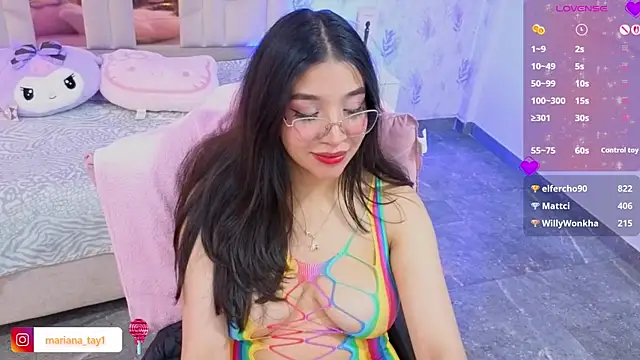 Chat +18 de MARIANA_TAY1 ao vivo