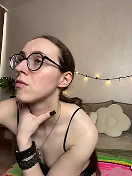 Онлайн чат XXX MartiniiSelenna