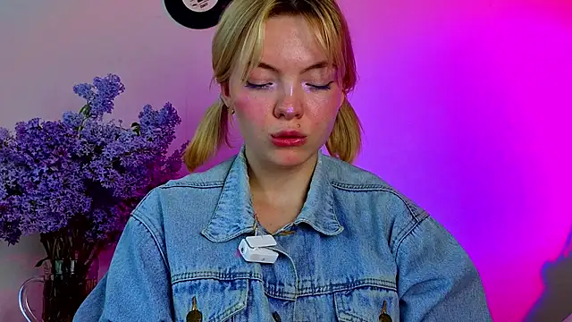 MelinaBunnyyy Live XXX-Chat