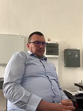 Mike8523 Chat XXX live