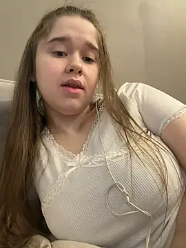 HornyGirlH's Live XXX Chat