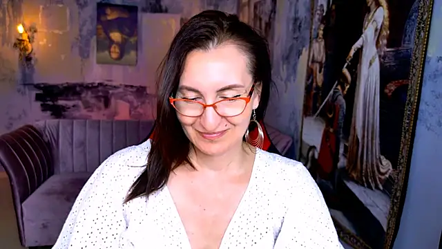 Chat +18 de UnaTerra ao vivo