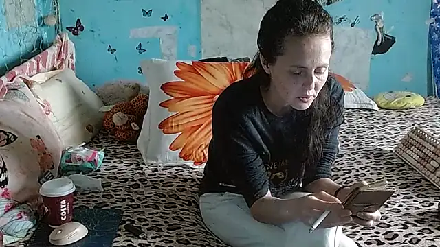 XXX chat uživo modela brighteyes77