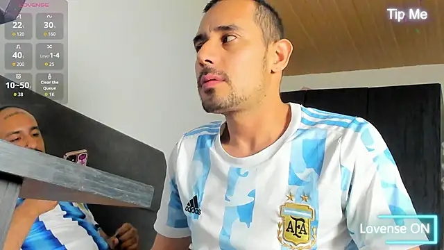 jhonyalzate2のウェブカメラショー