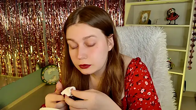 Chatroom XXX en direct de FioraMarmoris