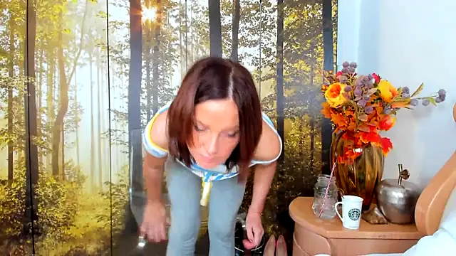 ViciousSiren Adlı Modelin Canlı XXX Sohbeti