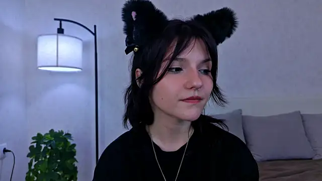 Chatroom XXX en direct de NyraVesperis